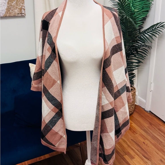 Rachel Zoe Plaid Open Front Sweater Cape Poncho - Picture 4 of 7